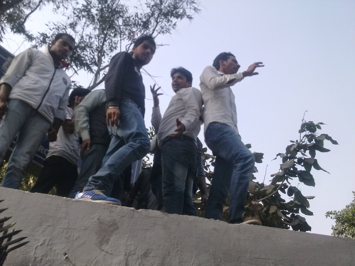 PawanKumarIND's tweet photo. "Purchased experiences don't count."

Douglas Coupland

#throwback2012 #ABVPActivismDays #collegelife https://t.co/oZGQVzD1er