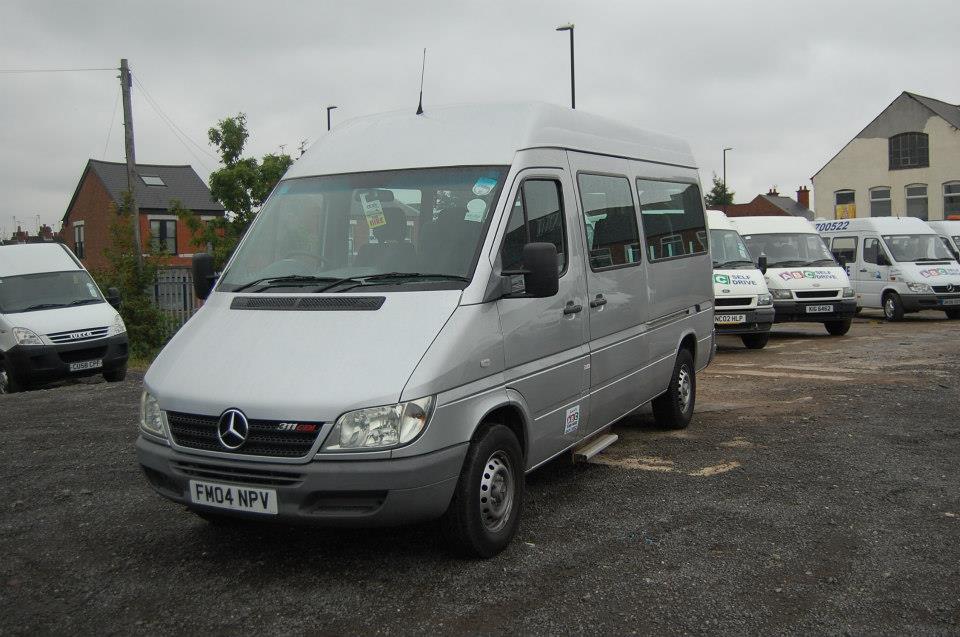 vanhirecov's tweet image. Rare silver van audition and photo shoot footage from 2013. Was this van worthy of an ABC Jacket to serve the Coventry public? 🤣

#ThrowbackThursday #minibushire #Coventry