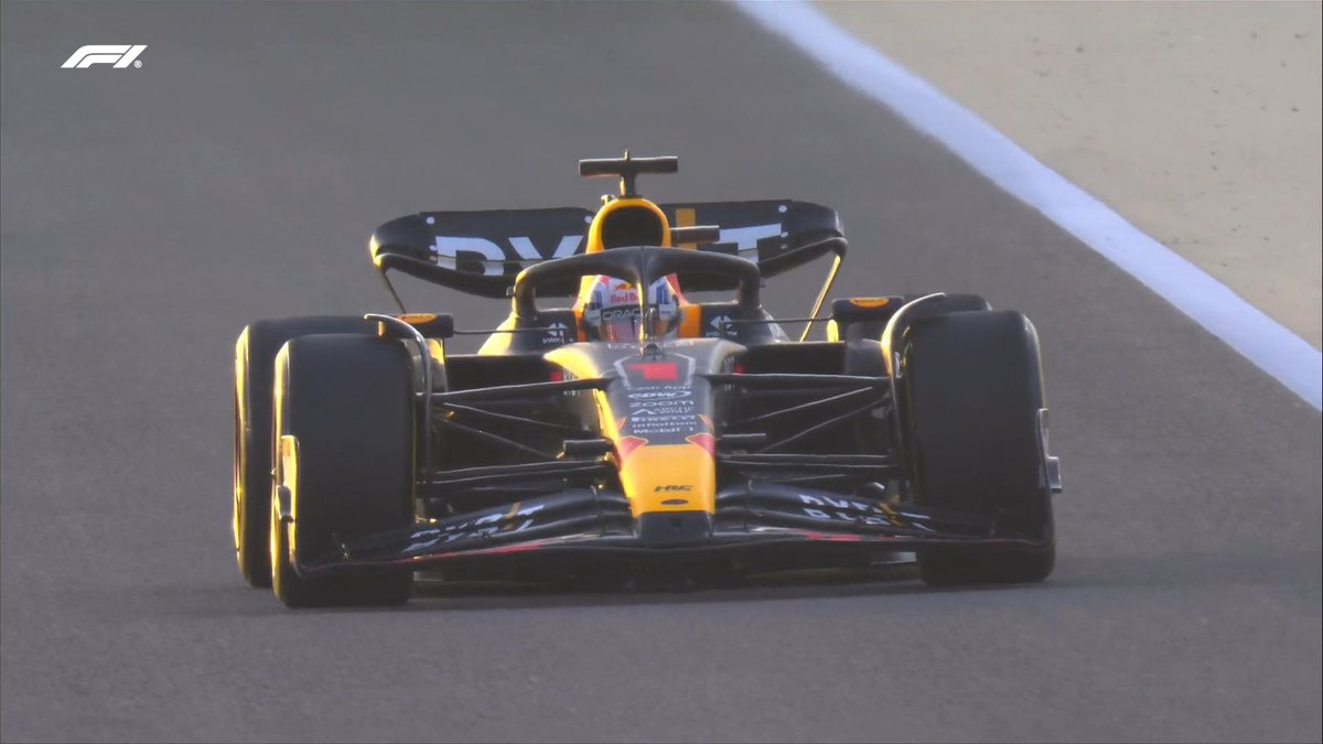 F1's tweet photo. Max Verstappen sets the fastest time of Day 1! 🤩

It's a lap time of 1:32.839 for the reigning champion 💪

#F1 #F1Testing @redbullracing https://t.co/wD9bZSd4i0