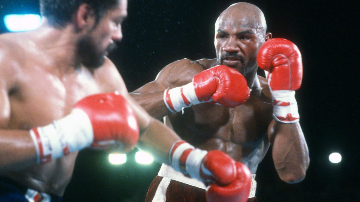 BoxingHistory's tweet photo. Marvelous Marvin Hagler goes after Roberto Durán as a southpaw in their surprisingly-entertaining 1983 middleweight clash, won by Hagler on a decision. https://t.co/xTbQIsBLdZ