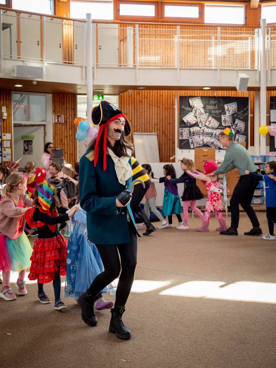 Junior School students came to school in costume on Tuesday to celebrate #Faschingsdienstag!
