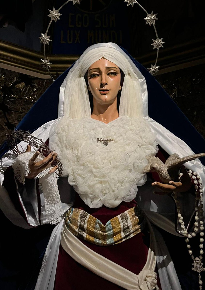 Hdad_LaPaloma's tweet photo. Las Sagradas Imágenes de Nuestro Padre Jesús de la Puente del Cedrón y María Santísima de la Paloma, vestidas y ataviadas para la Cuaresma. https://t.co/p2YAxEPrSA