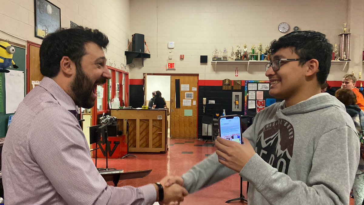 When the band director even promotes your candidacy <a href="/ChloroCares/">🌱Chloroplast</a> <a href="/MsDSacco/">WHS SCIENCE</a> #steameducation #theysangasong #wearebarrons #Isupportchloroplast