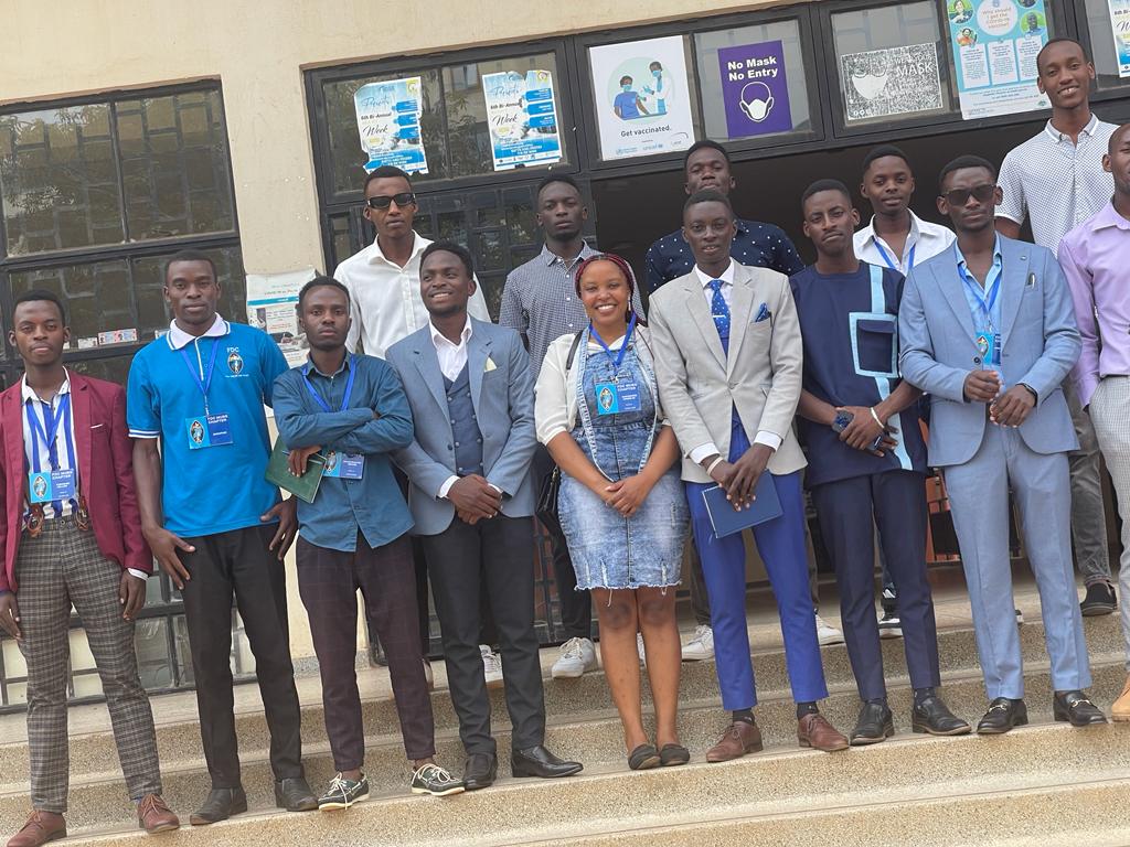 aineblesss's tweet photo. Change is a fact that we can not avoid,,and comes along with students involvement and decisions,let's embrace change .A blue MUBS matter 💙💙 https://t.co/kOGTCgpe7R