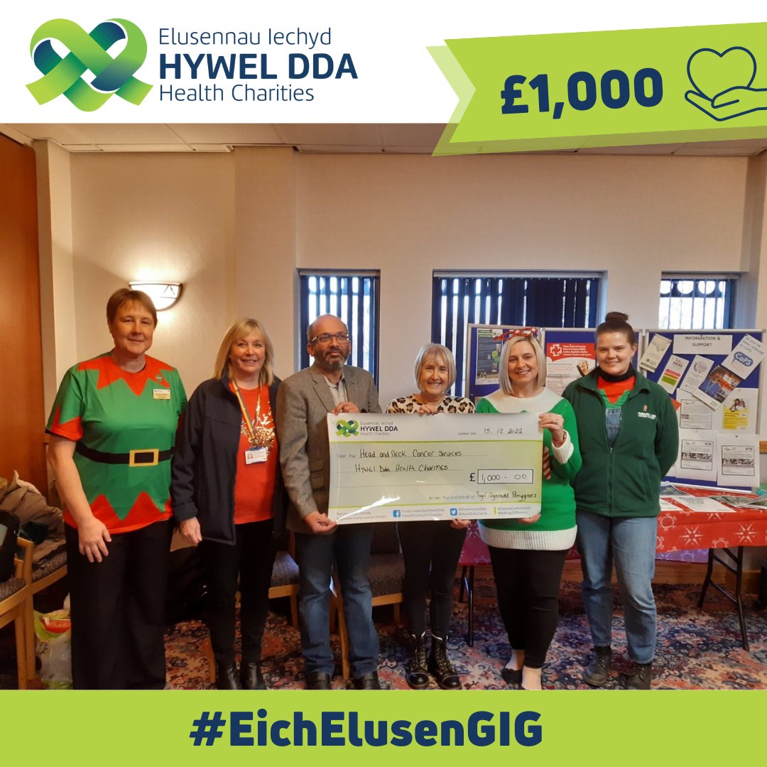 ElusenHywelDda's tweet image. Diolch i Nicola Martin-Davies sydd wedi bod mor garedig â rhoi £1,000 i Wasanaethau Canser y Pen a’r Gwddf yn Ysbyty #Glangwili, lle derbyniodd ofal anhygoel. 😊

Cymerodd Nicola a’i chydweithwyr yn Ysgol #Penygroes eu tro yn pobi a gwerthu #cacennau yn ystod 2022 i godi arian 🎂