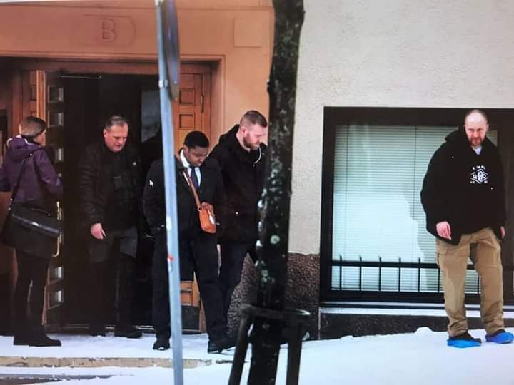 MobilePunch's tweet photo. Finnish Police Arrest Biafra Separatist Leader Simon Ekpa

The Finnish Police has reportedly arrested the pro-Biafran separatist agitator, Simon Ekpa, over his threats of no elections in Nigeria. https://t.co/l37YhJ09X1
