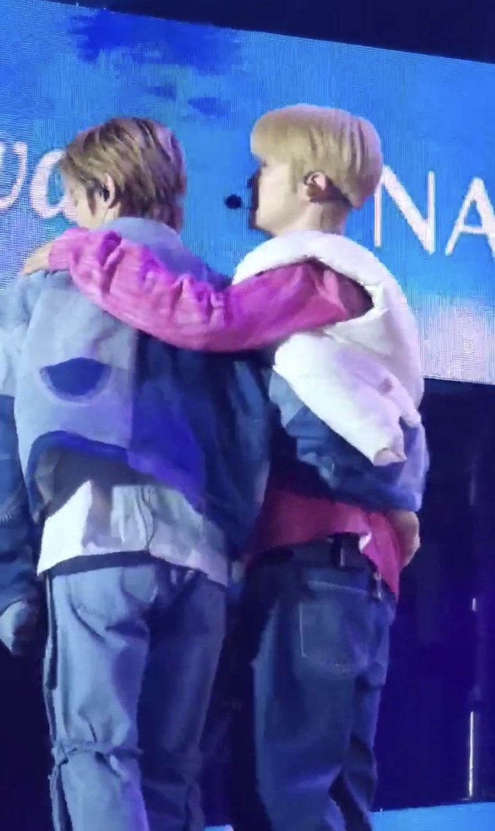 valentyongf_'s tweet photo. the comfort these photos give me :(( https://t.co/uHv0xI2cO7