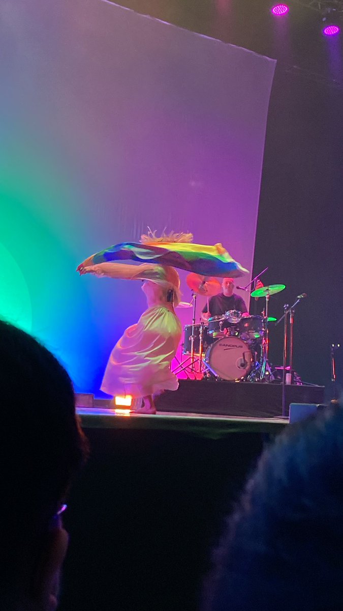 jisforjvanie's tweet image. Yassssssssss 😭🏳️‍🌈✨

#AuroraTH2023 #TheGodsWeCanTouchTourTH