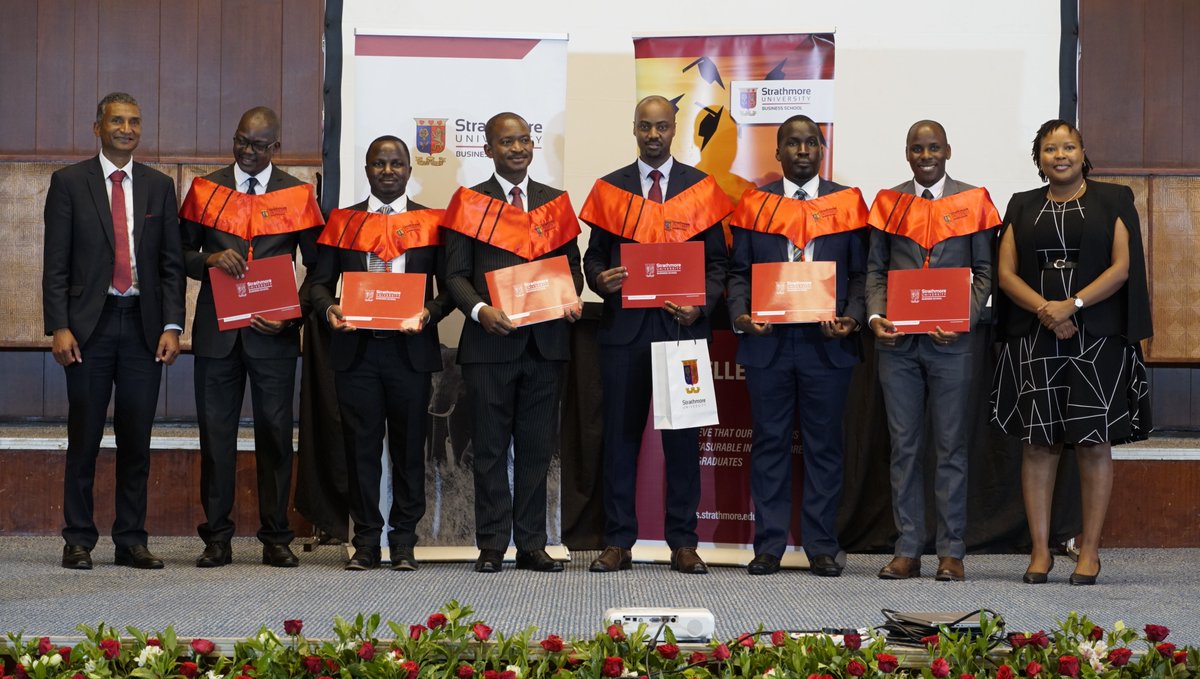 sbs_uganda's tweet photo. Management Development Programme graduates. A big congratulations to this formidable group! @StrathU @AlumniSU @VinceOgutu @drcaesarmwangi https://t.co/7Z9uiVlUh1