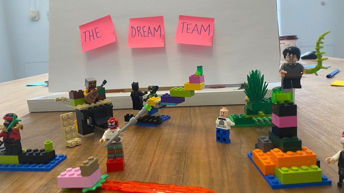 10 DAYS TO GO...I'm looking for two User Researchers (1 x junior 1 x senior) to be part of my team in <a href="/scotgov/">Scottish Government</a>   Digital Directorate. Join us to improve the lives of the people of Scotland😊<a href="/digitalscots/">Digital Scotland</a>
lnkd.in/e8-Zgr42
lnkd.in/e2ZTPAAh