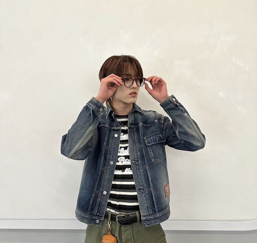 FpqKGl_aAAANXeN?format=jpg&name=900x900