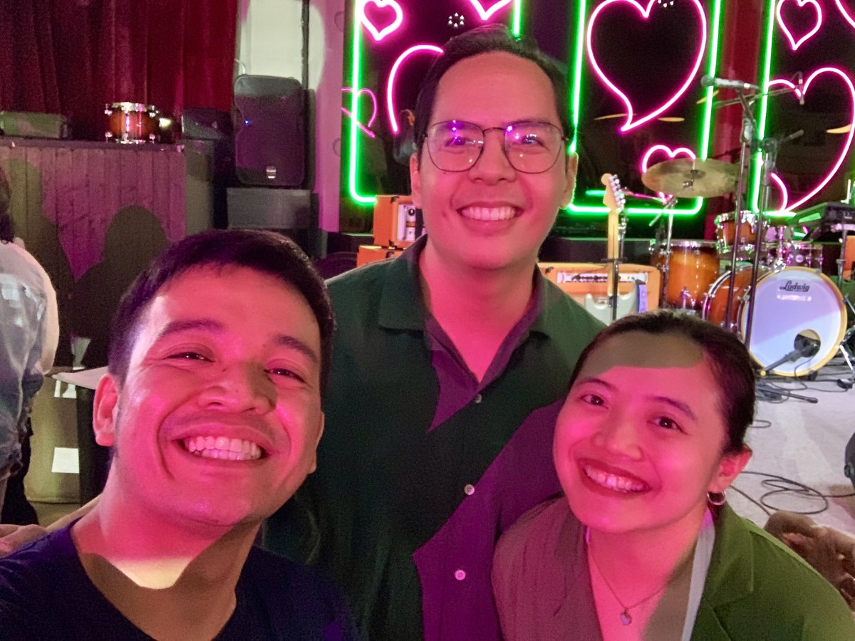 Also met @inkamagnaye <a href="/thatguySLATER/">Dr. Slater Baclagan, MD, RN, Engr.</a> <a href="/kryzzzie/">k</a> <a href="/alisangalang/">Ali Sangalang</a> of <a href="/linyalinya/">Linya-Linya</a> and Phil of @Spotify_PH ! 🎧