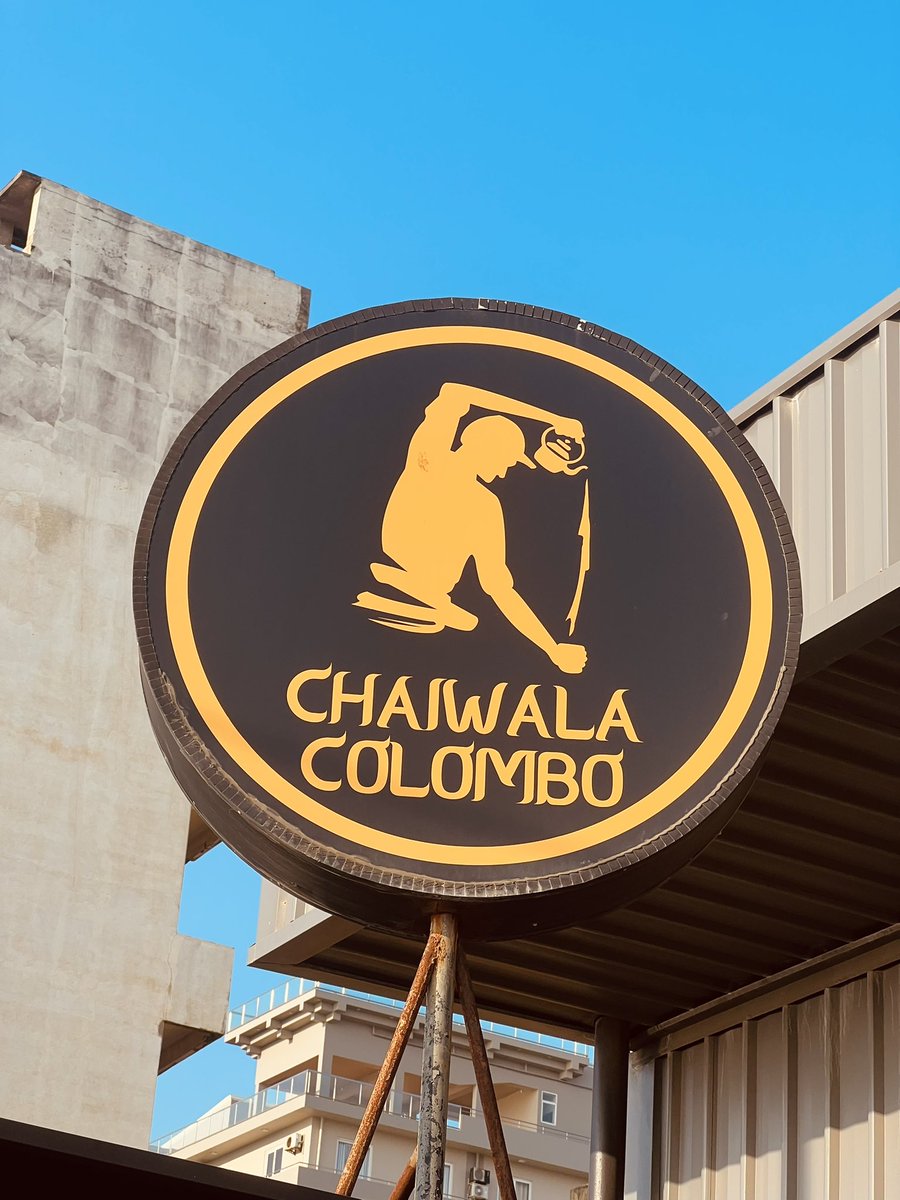 varnasuthan1104's tweet photo. π33 Frankfort Pl, Colombo 04.
My order
Tandoori chai Rs. 180.00
Hotdog Rs. 350.00
#hungrydude #FoodBlogger #FoodBlog #Foodstagram #InstaBlogger #InstagramBlog #Finstagram #FoodIsLife #FoodBlogFeed #EatForTheGram #FoodStyling #InstaFood #FoodIsLife #FoodPhotography #LoveFood https://t.co/RvDSZ5njK3