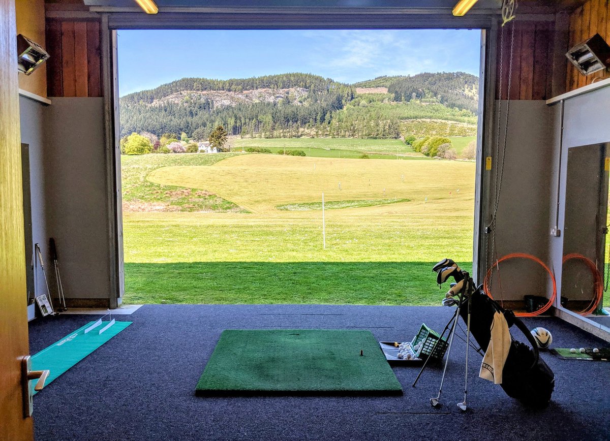 Blessed to have "a room with a view" We have the "happiest topping golfers in Scotland"😎
<a href="/garycaseypga/">Gary Casey ⛳</a>