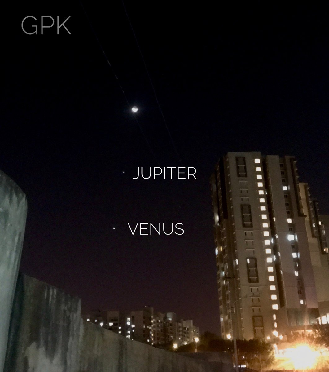 Royalthink95's tweet photo. Today view of Bangalore sky. Conjunction of Jupiter Venus and 🌙 Moon. #conjunction #Jupiter #Venus #Moon #Banglore #sky https://t.co/LWLEQIe0vn