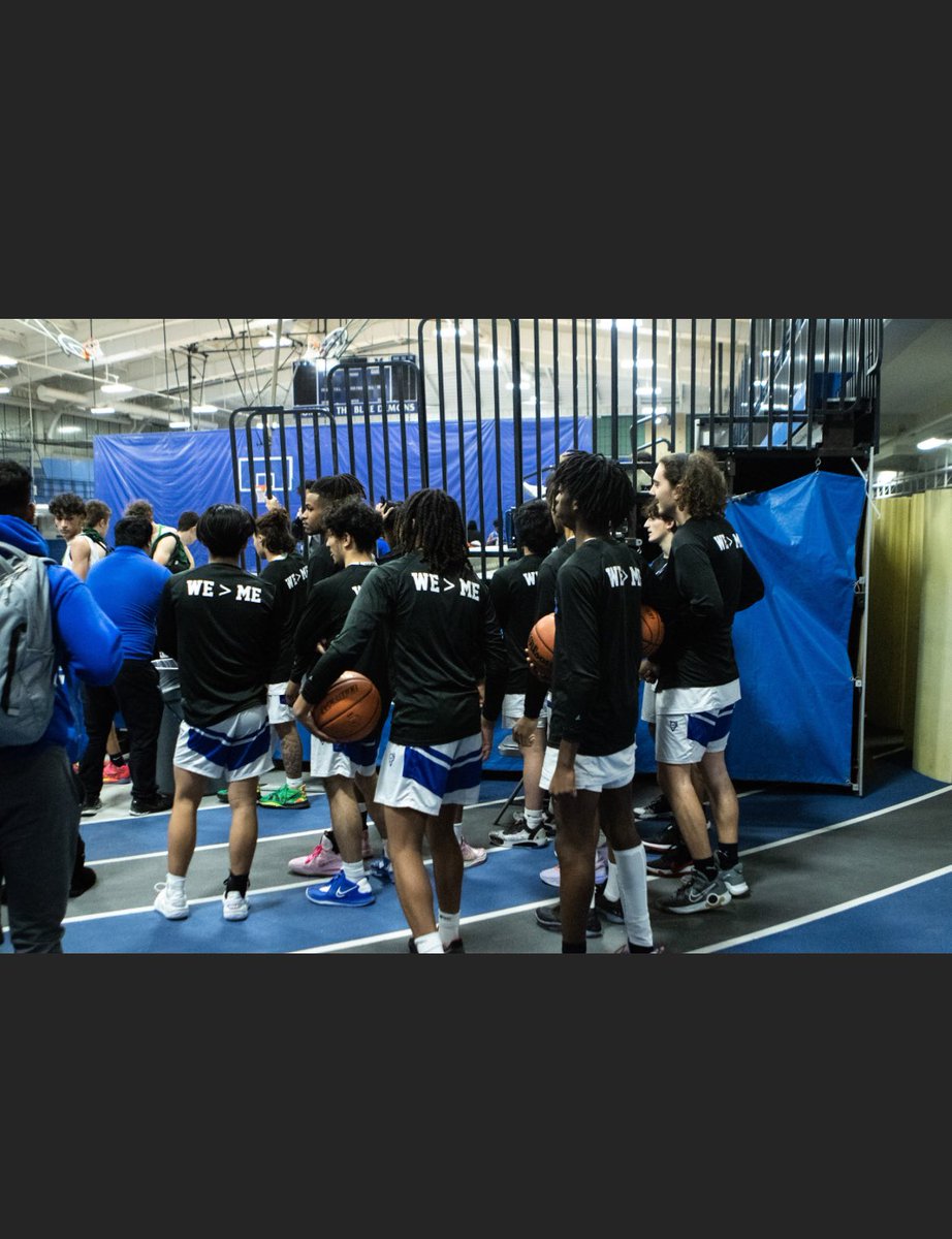 Blue_Demonhoops's tweet photo. Maine East finishes the season 15-15. Lots to be proud of. Most wins since 2009. Highest IHSA playoff seed since 2009. The culture is set. Returning players gained a ton of experience! #BlueDemonNation https://t.co/V9iD9QFSOJ