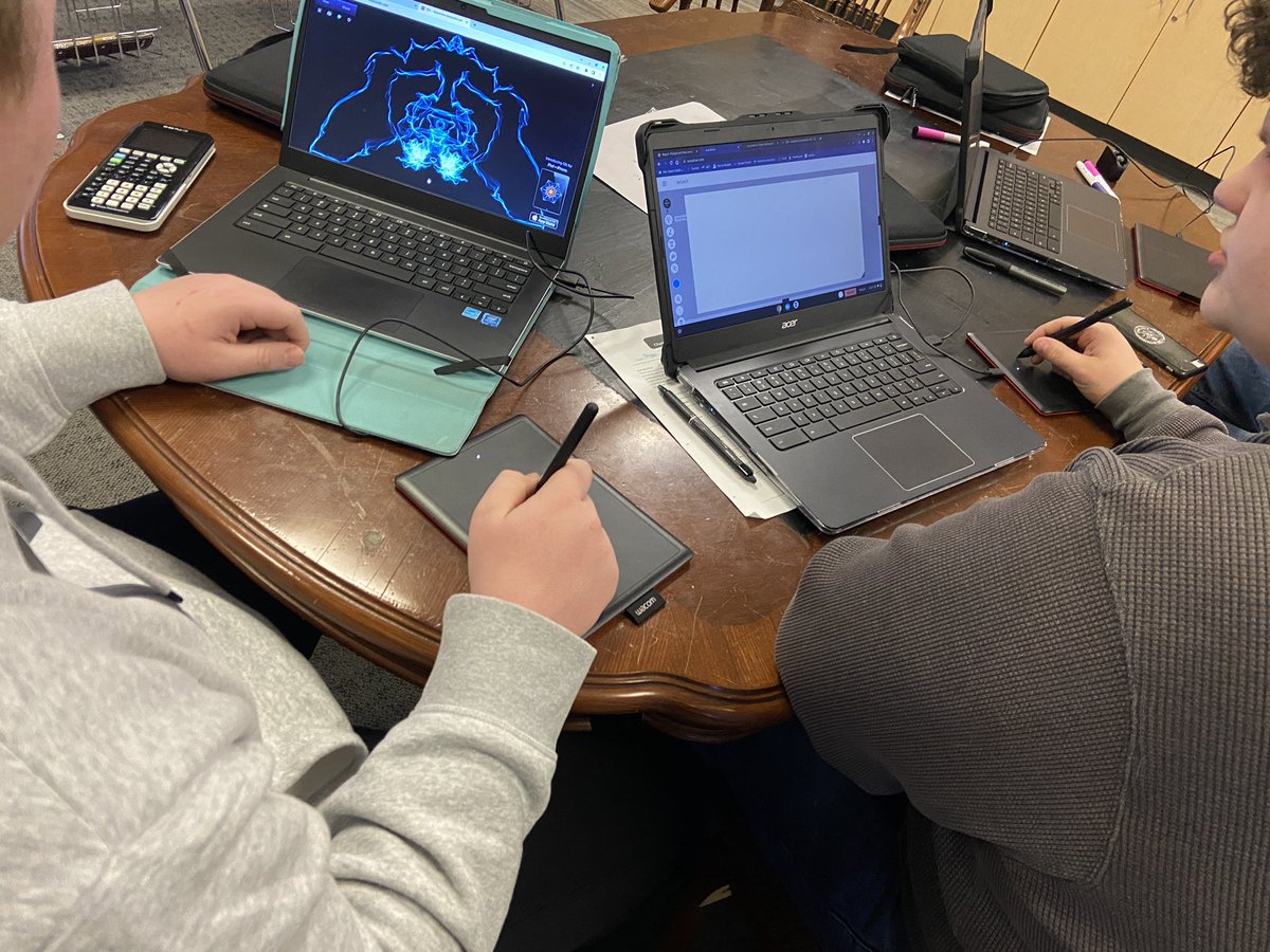 mrs_b_green's tweet photo. Finished up special right triangles, so some students are doodling on their Chromebooks. @jeanmpotter’s monthly “Just a Minute PD” introduced us to Weave Silk. A student introduced us to Auto Draw. The @wacom tablets came through a grant from #oklaed. https://t.co/PZcbd2Ym7z