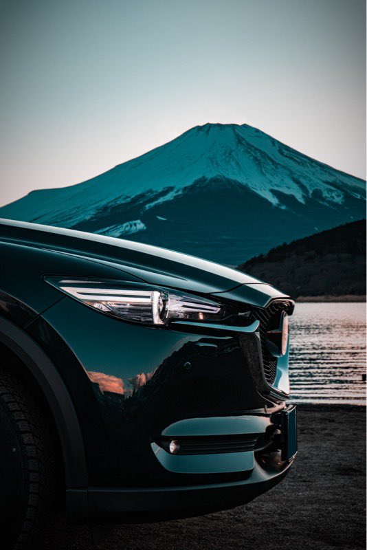 saito920's tweet photo. 富士山×CX5
山中湖���畔にて📸

#withMazda 
#CX5 
#富士山の日 https://t.co/CuN8eh2CkX