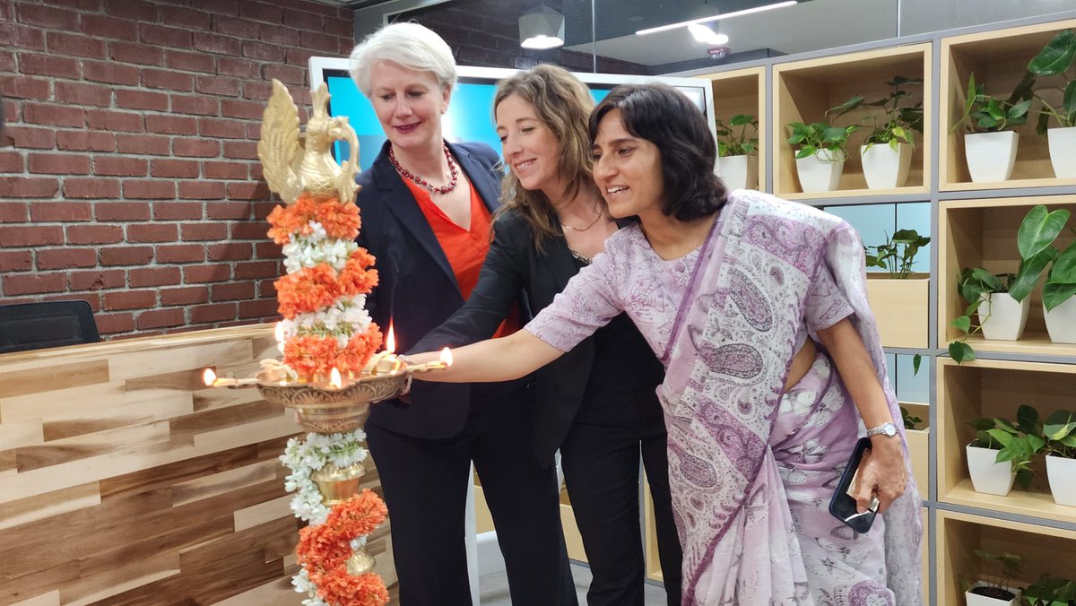 Today we light the lamp at <a href="/Airbus/">Airbus</a> India Innovation Centre in Bangalore!This is how #TeamAirbus &amp; India's remarkable network of competencies &amp; talent can combine to accelerate disruptive aerospace innovations w/ a focus on decarbonisation,AI &amp; technologies for Space among others.