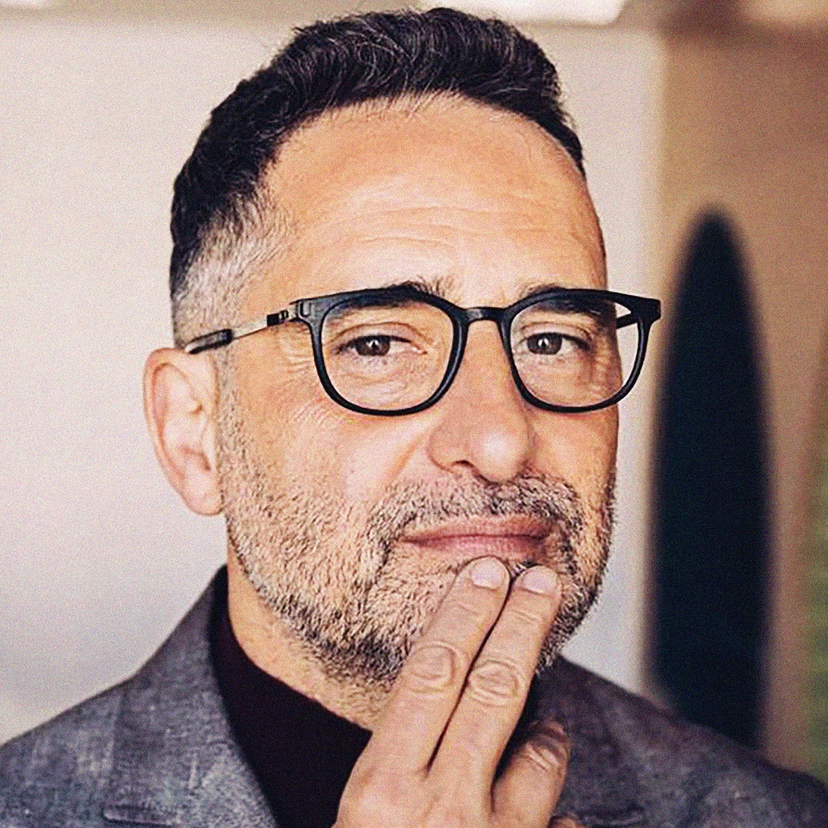 "Hay toda una generación que quiere bailar reguetón porque le horroriza a sus padres" Jorge Drexler.

bbc.in/3xP45NM