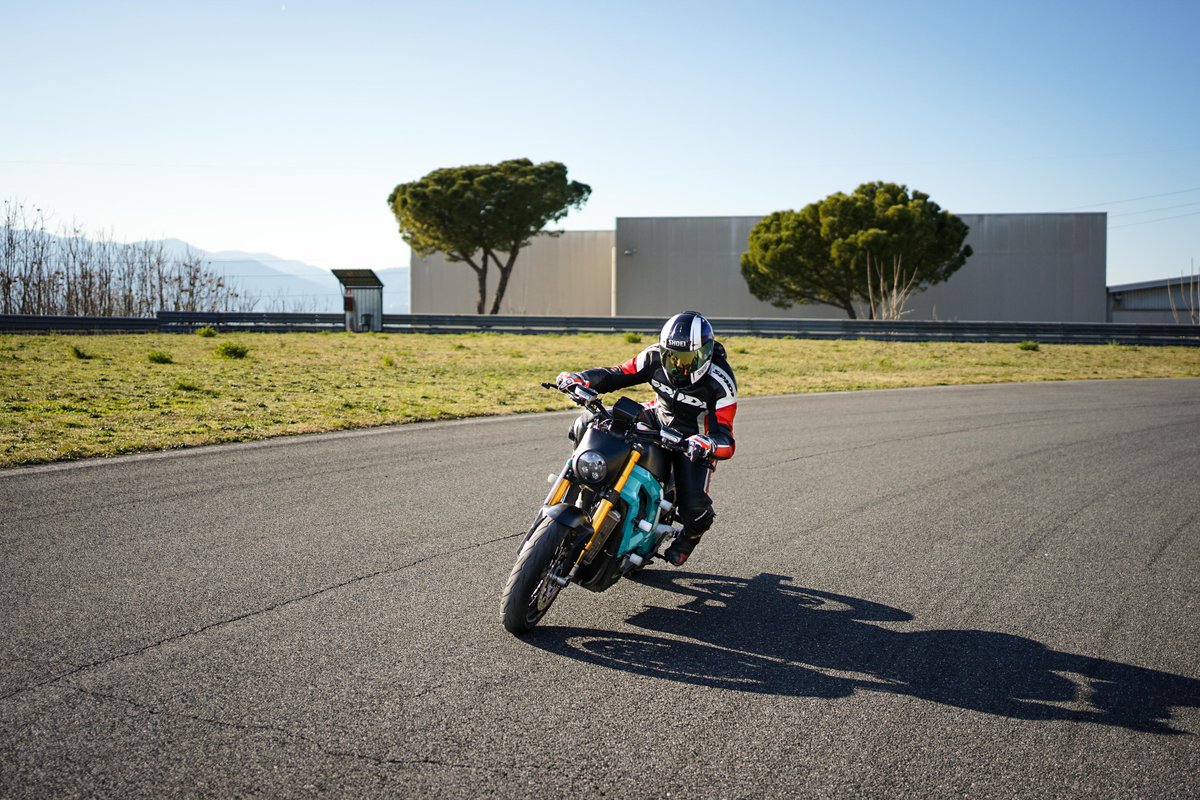 TazzariEV's tweet photo. Italian Volt Lacama is on the race track for a few days of intensive tests aimed to the development and fine-tuning of the powertrain software and active control systems. https://t.co/R5Iu5yLSuj