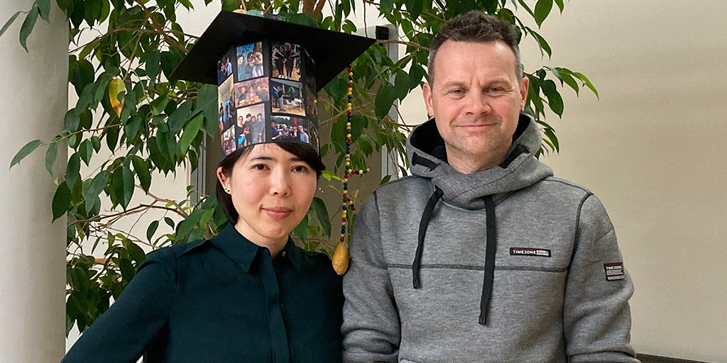 Congratulations to Na Ra Shin and her supervisor @yannick_pauchet. Na Ra has just defended her PhD thesis on the 'Diversity, evolutionary history and functional characterization of plant cell wall degrading enzymes in beetles 🪲 of the family Cerambycidae' successfully. 👏🎉