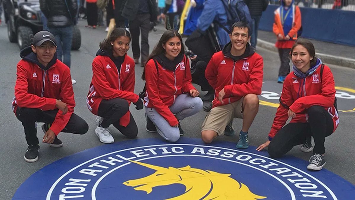 A Unique Program Is Inspiring Native Student Runners to Dream Big
#NativePreps #WingsOfAmerica

buff.ly/3lOsssb