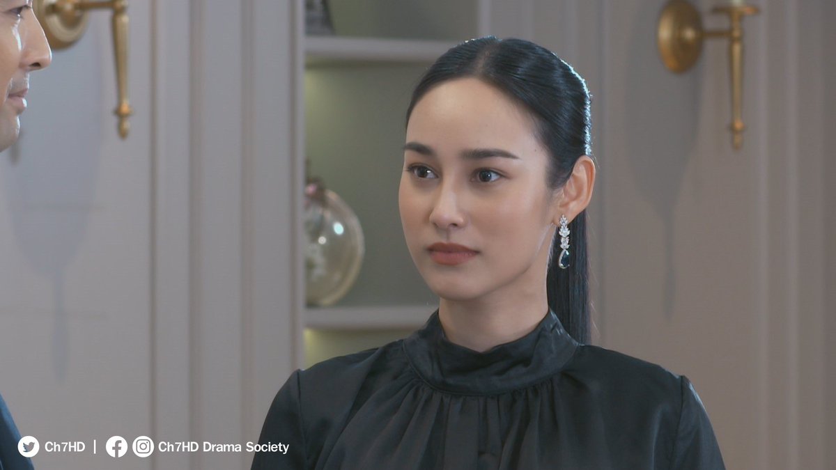 Ch7HD's tweet photo. โอ้ยยยยย เจอกันแล้ว ทุกภพทุกชาติมีจริง ! #สร้อยนาคีep1 https://t.co/xHioDMsY6M