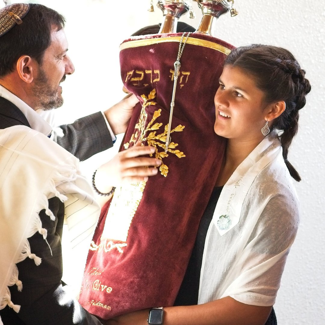 McBoatPhoto's tweet photo. In the Jewish faith, when we get a chance to photograph these traditions during service, it's even more special. We love each opportunity we get to capture these pivotal moments in your family's life - these are the moments that will be remembered forever! https://t.co/g4q5fKxudE