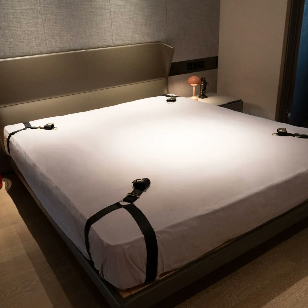 BdsmUpko's tweet photo. The journey begins.
#upko #bdsm #kink #bedplay #bondage https://t.co/SKGGCYLMy8
