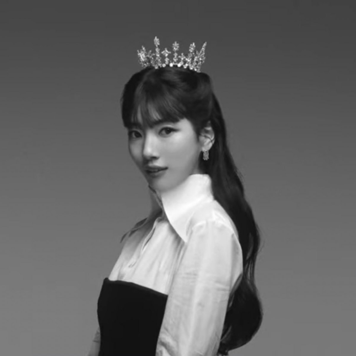Sister I'm The Queen In This Lifetime K-Drama Menfess on Twitter: "•kdm• BAE SUZY for Naver Series ‘Sister, I