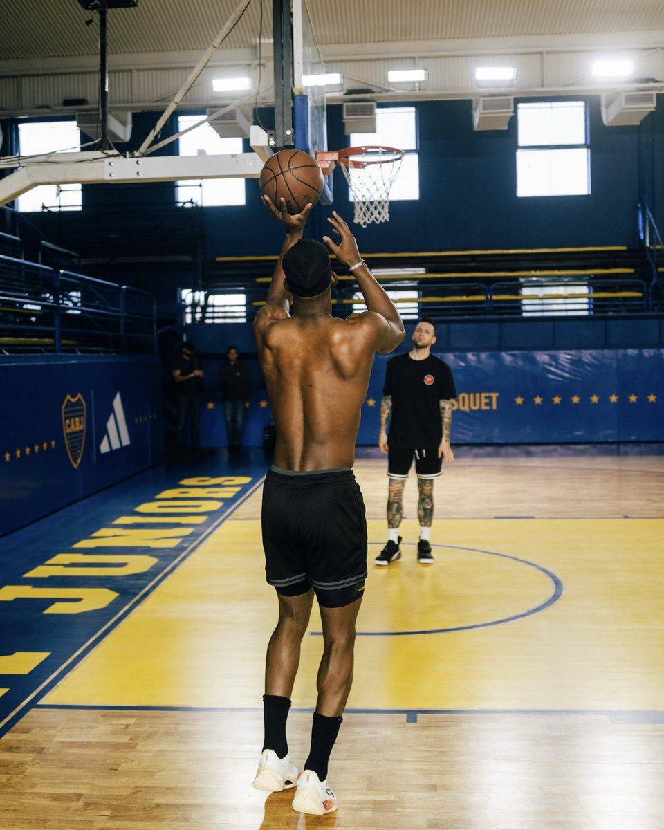 MiamiHEAT's tweet photo. Part 2 of the season on deck… time to take it up a notch. https://t.co/goBNgkeMPe