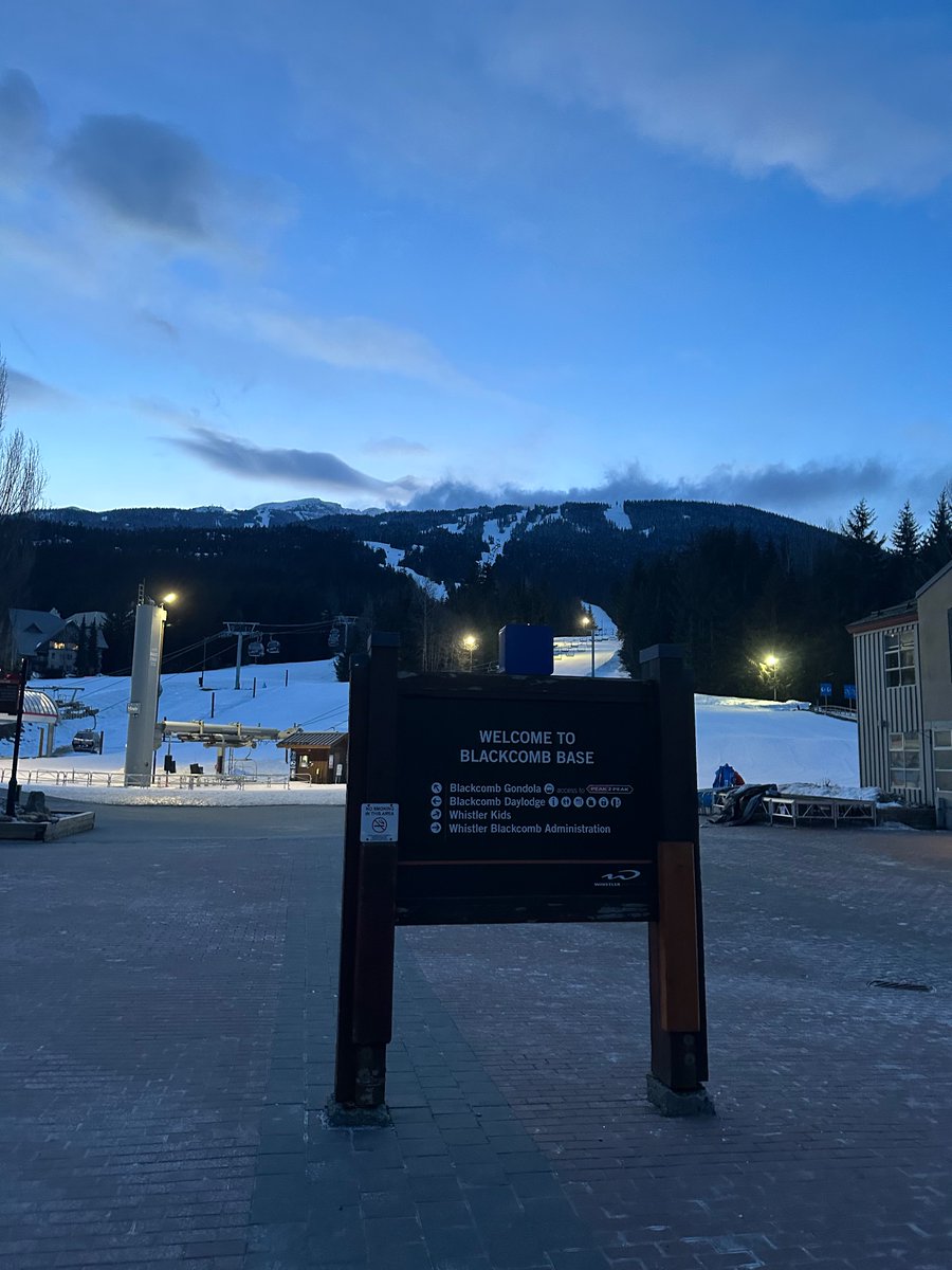 Excited to kickoff the VESS Winter Meeting! <a href="/VESurgery/">VESurgery</a> <a href="/FutureVascSurgn/">FutureVascSurgeons</a> 
#VESS23