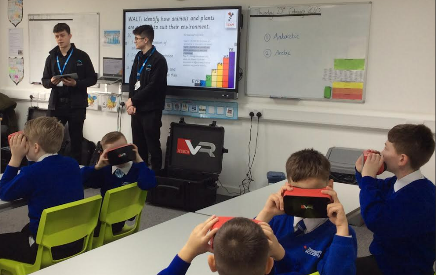 BeecroftAcademy's tweet photo. Year 6 pupils have been on an immersive virtual reality adventure to the Arctic and Antarctic. It was amazing to see the polar animals in their natural habitat! #BestofBeecroft @PEL_ICT https://t.co/4B8EV7TQNP