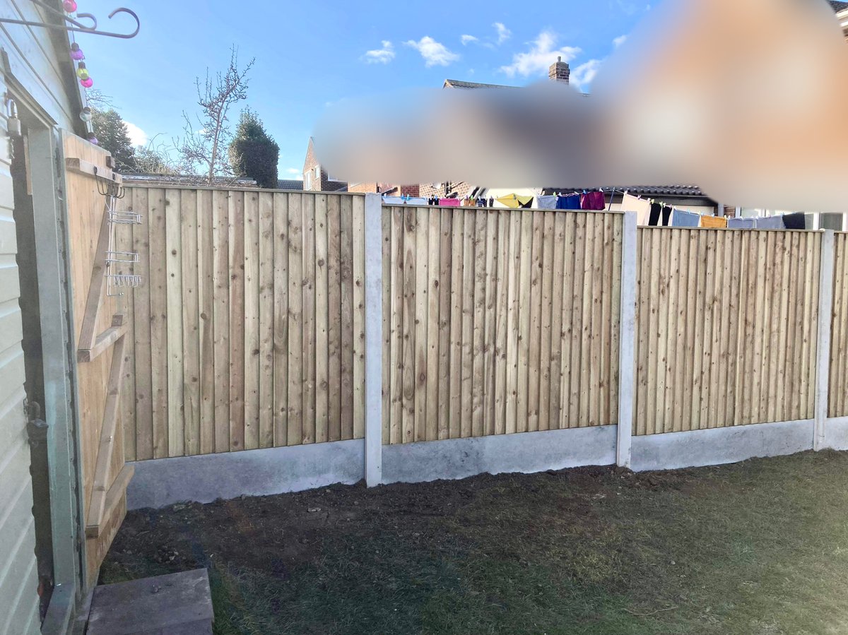 SawmillUk's tweet photo. Another happy customer π
Heavy duty πͺ vertical lap panels fitted with concrete posts & smooth faced gravel boards. All pressure treated, made to measure. Great work π
https://t.co/7GODeE0kok
#fencing #newfence #fenceinstallation #fencecontractor #heavyduty #concreteposts https://t.co/goG3huwfSR