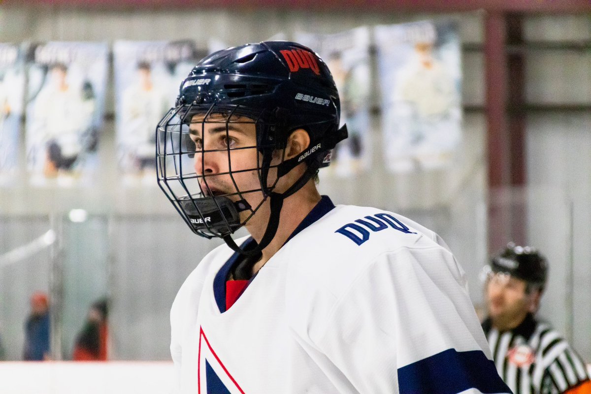 DuqHockey's tweet photo. Senior night was in fact one for the books 📚
📸: @jules_menear
#rolldukes #collegehockey #acha #chma #pittsburghhockey https://t.co/3krI6nrZ7J