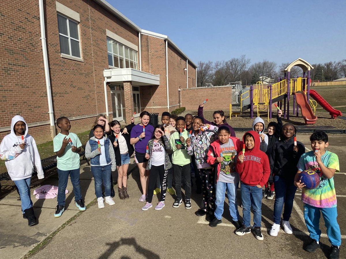 Allison Drake tweet media