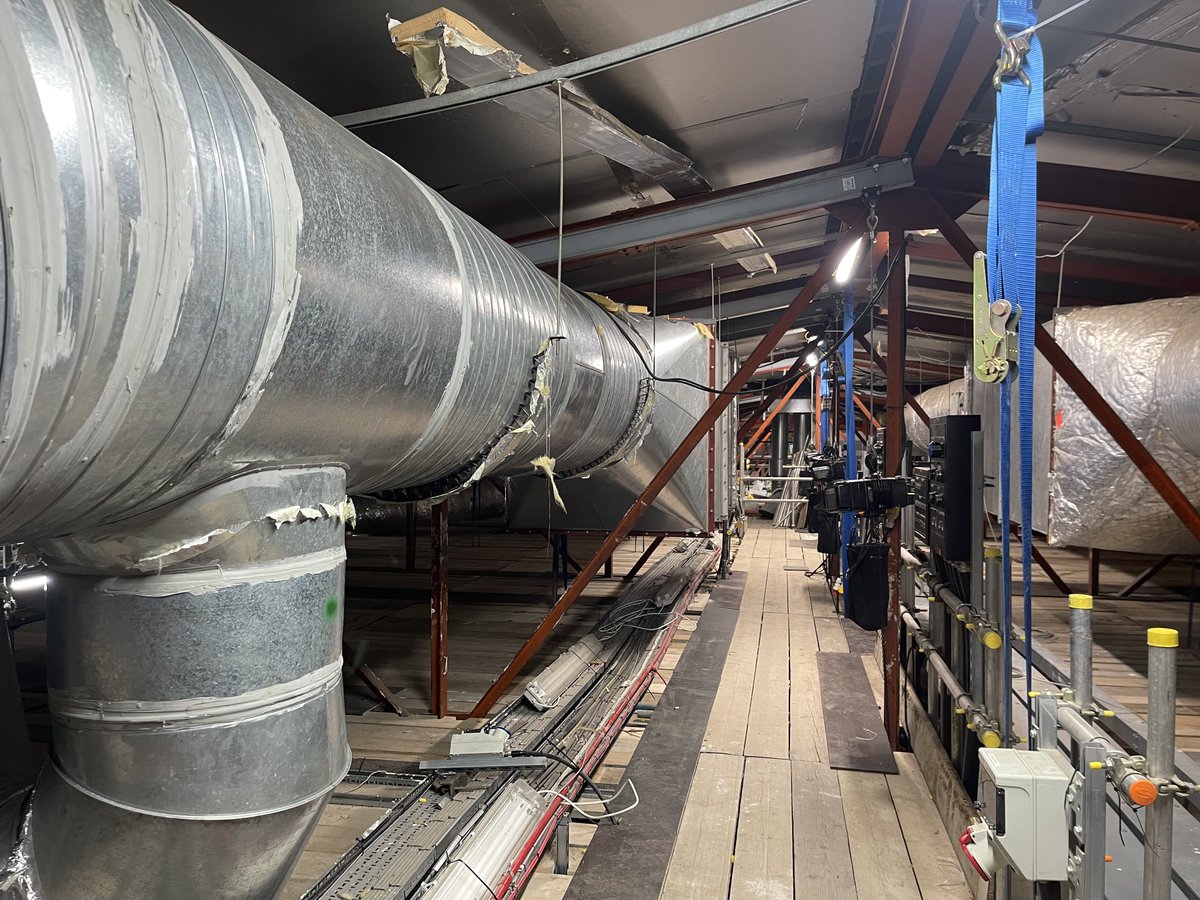 KpH_Group's tweet photo. The team are continuing with the strip out works at Watford Town Hall &amp; Colosseum, with work progressing well in the loft space.

Well done to Joe and the team!!!

#stripout #healthandsafety #loftspace #mechanicalandelectrical #ducting #teamwork #thursdaymotivation https://t.co/EW2a6PJIYj
