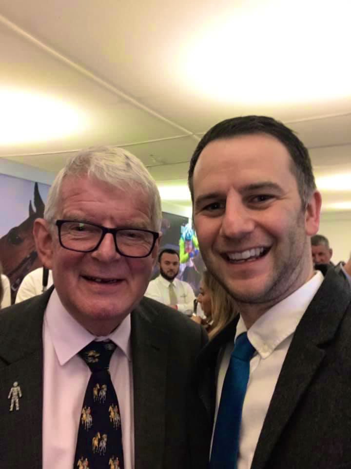 Readie_8's tweet photo. The voice of football🎙️RIP Motty https://t.co/tCU0F2EAdB