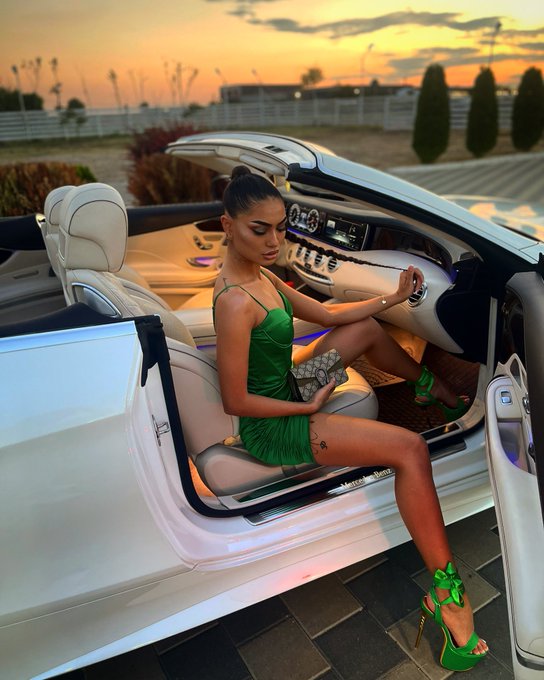 Trouble never looked that good😈 #dolar #body #BossLady #happy #LoveLife #jasminmodel https://t.co/KT<a href="/tag/dolar"class="tags">#dolar</a><a href="/tag/body"class="tags">#body</a><a href="/tag/bosslady"class="tags">#BossLady</a><a href="/tag/happy"class="tags"><span>#happy</span></a><a href="/tag/lovelife"class="tags"><span>#lovelife</span></a><a href="/tag/jasminmodel"class="tags"><span>#jasminmodel</span></a>