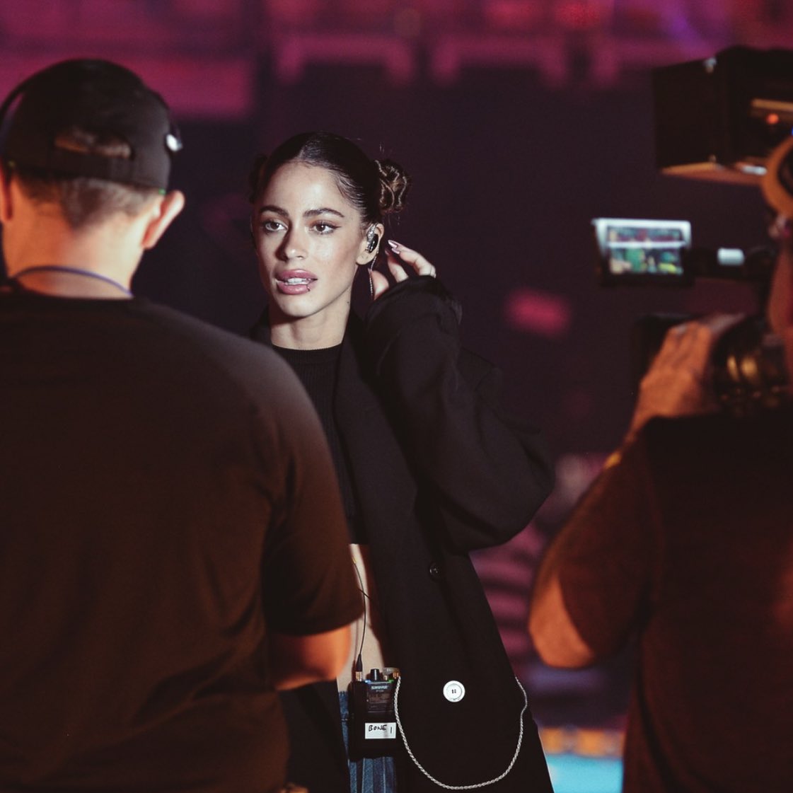 ⠀   ㅤ

              📷⚹ 𝓘𝐍𝐒𝐓𝐀𝐆𝐑𝐀𝐌  𝓟𝐎𝐒𝐓. 
⠀⠀                @ tinistoessel. 
⠀⠀           ───────────
                 ;les dejo unas fotitos de los ensayos con Nodal para los #PremioLoNuestro listos para hoyyy?🔜🤍🥹. 

⠀⠀