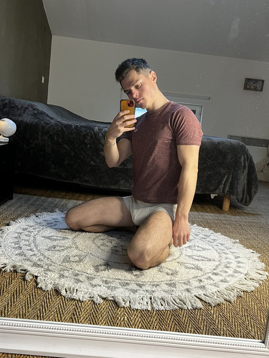 Boy20Gay's tweet photo. SPOILER  📸

RT et Like si tu veux la suite des photos beaucoup plus…🥵 https://t.co/xH5xaloYMb