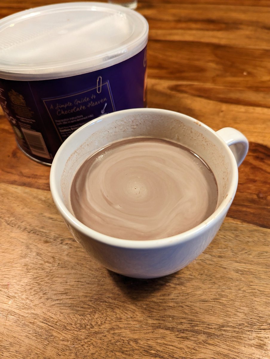 AnnaFutureNurse's tweet photo. A controversial opinion: Hot chocolate is the best drink after a night shift.
#WeStN #Nursing https://t.co/8ympW2yRp7