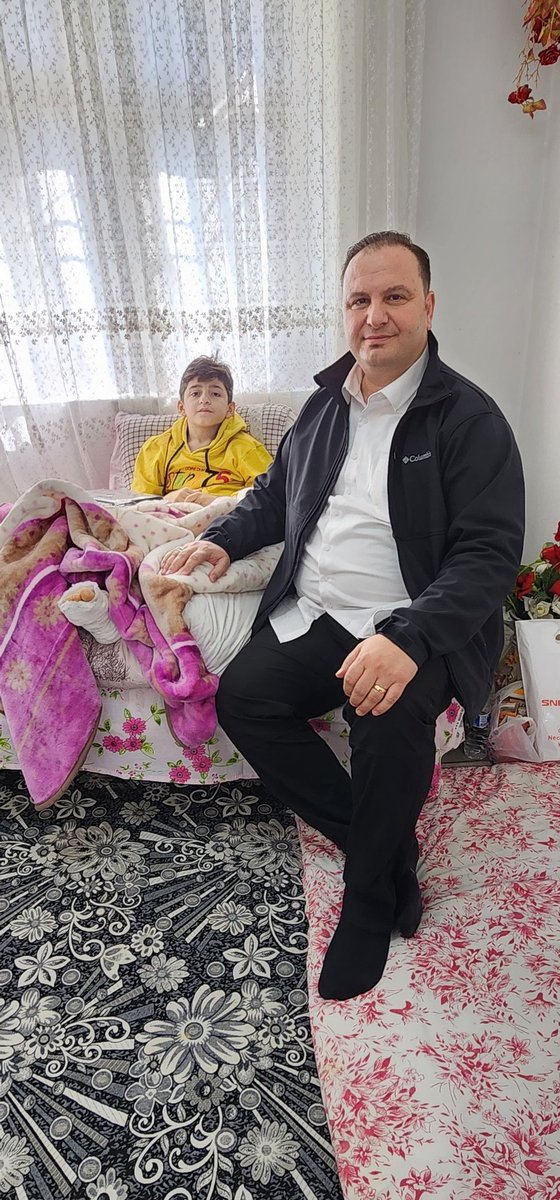 Bedeninden büyük yüreği, yaşından büyük olgunluğu ile tanıştıralım Bedirhan 🧑🏻‍🦽

<a href="/mavikapidernegi/">Mavi Kapı Derneği ©</a>
youtu.be/yfWsNIVFH5A 🖥