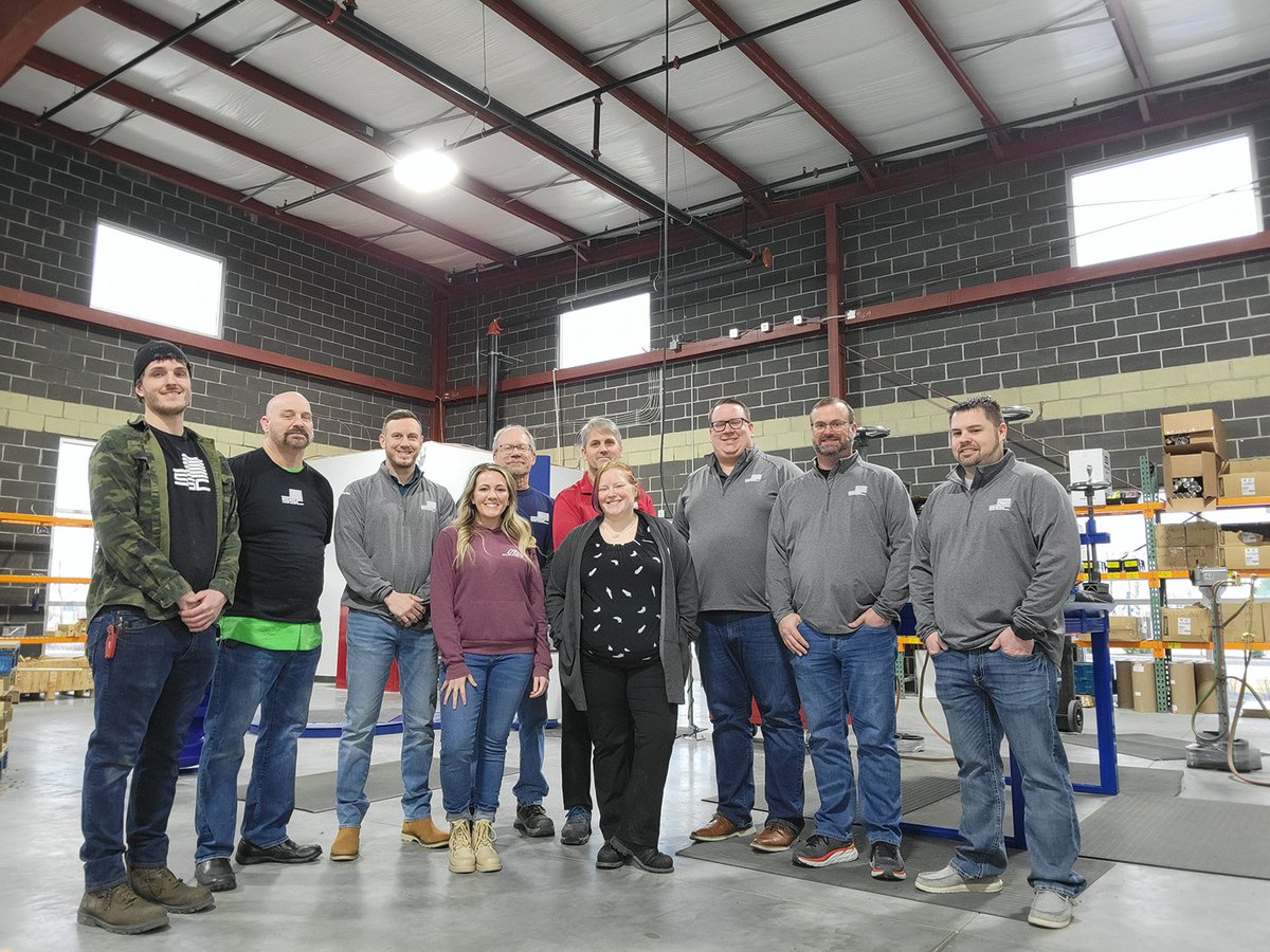servicespring's tweet photo. Hey Indianapolis! The SSC Indy sales team is ready to serve you. Stop on by to say hi or place an order for quick and easy pick up! 

Visit us at 9634 E 150th St, Noblesville, IN 46060. 📍
We are looking forward to serving the Indianapolis area! https://t.co/MGT2emsxOn