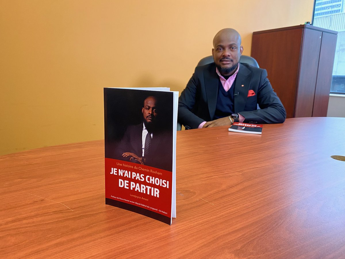 LovejoyceAmavi's tweet photo. Ce matin j'ai reçu sur Messenger, un joli message d'intolérance : " retourne dans ton pays de merde le Togo". 
Mais tout juste après, pendant que je reprenais du café pour affronter ma journée, un monsieur est venu me voir. https://t.co/RF0yXOJ6YO