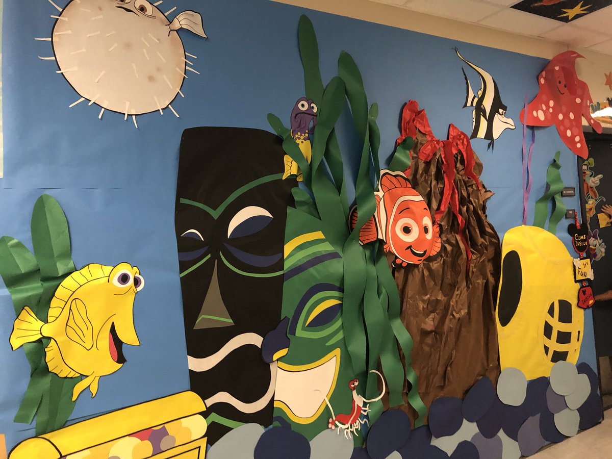 Experience Design week is coming up! Next week we will EXPERIENCE “Magic on the Silver Screen” <a href="/SLExDstars/">SLE Shooting Stars</a> #ExperienceSLE Thank you SLE parents for your help!