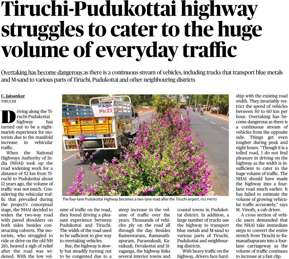 Trichiites's tweet photo. Driving along the Trichy - Pudukottai national highway #NH336 has turned out to be a nightmarish experience for motorists due to the manifold increase in vehicular traffic.
The entire stretch bw Trichy - Ramanathapuram need a four-lane carriageway
@NHAI_Official @ThiruArasarINC https://t.co/J9NA1inkka