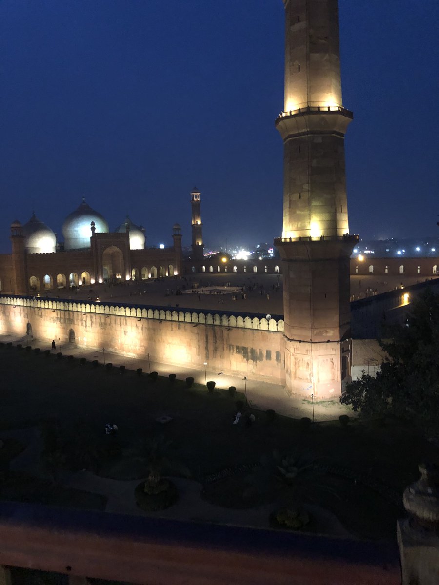arshiabano's tweet photo. Rooftop, Cucoo’s Den. Walled City, #Lahore https://t.co/1MLTSjW56Y
