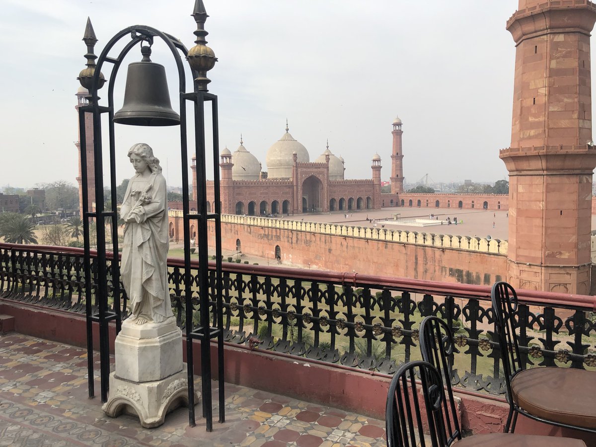 arshiabano's tweet photo. Rooftop, Cucoo’s Den. Walled City, #Lahore https://t.co/1MLTSjW56Y
